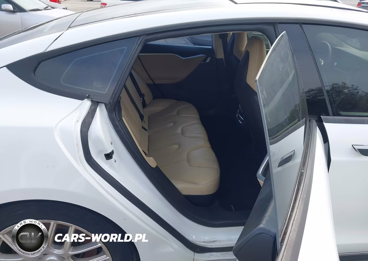 2013 Tesla Model S VIN:5YJSA1DG2DFP03576 - 8