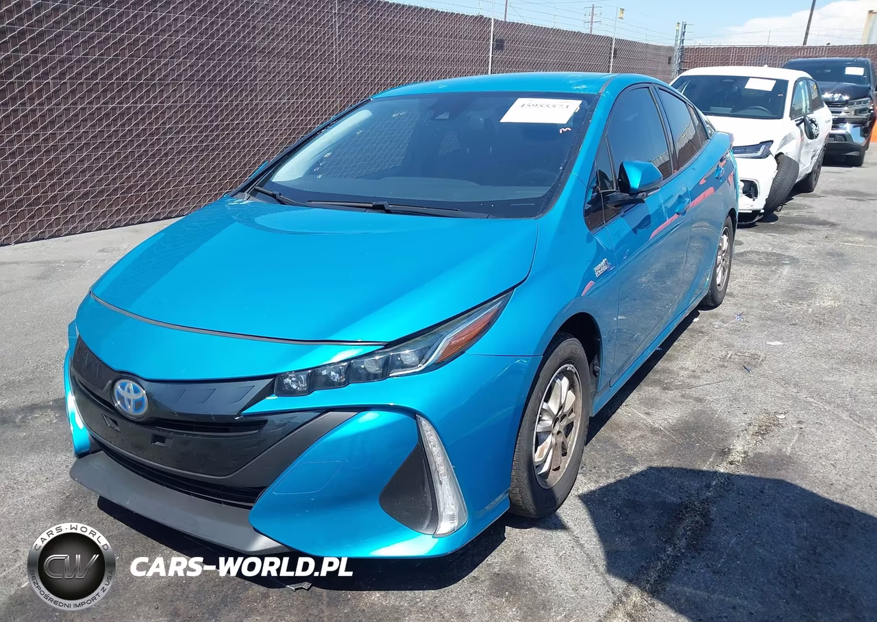 2019 Toyota Prius Prime Plus VIN:JTDKARFP8K3118359 - 2