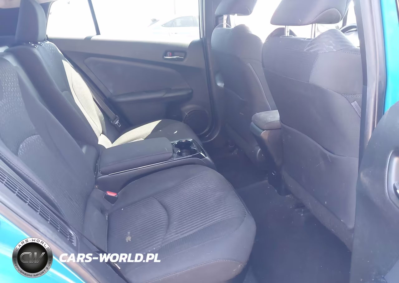 2019 Toyota Prius Prime Plus VIN:JTDKARFP8K3118359 - 8