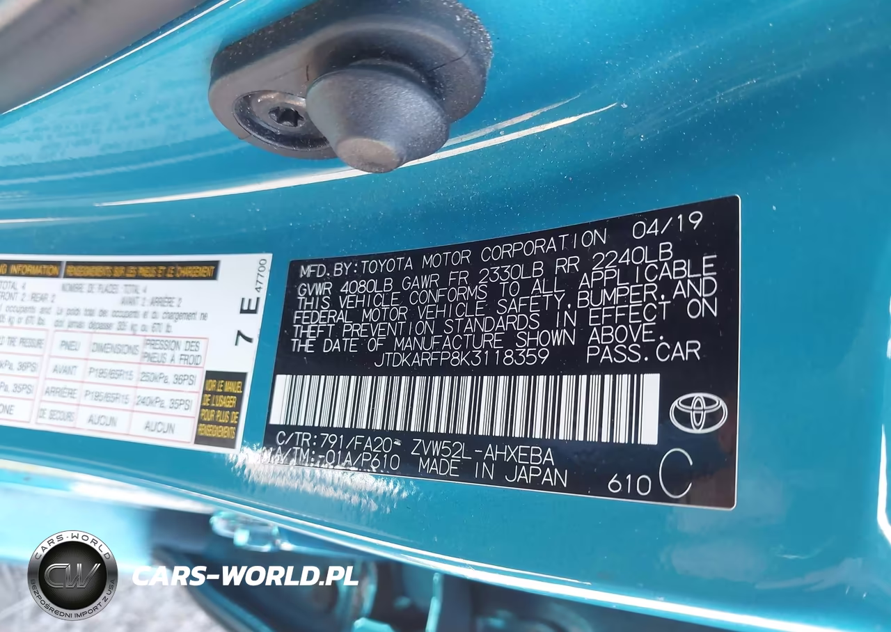 2019 Toyota Prius Prime Plus VIN:JTDKARFP8K3118359 - 9