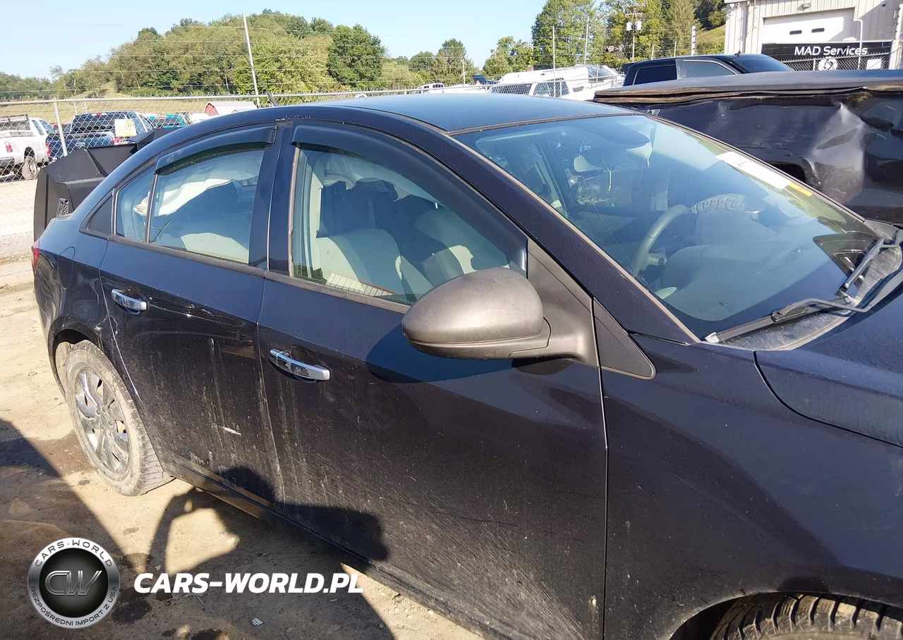 2015 Chevrolet Cruze Ls Auto VIN:1G1PA5SH1F7285456 - 13