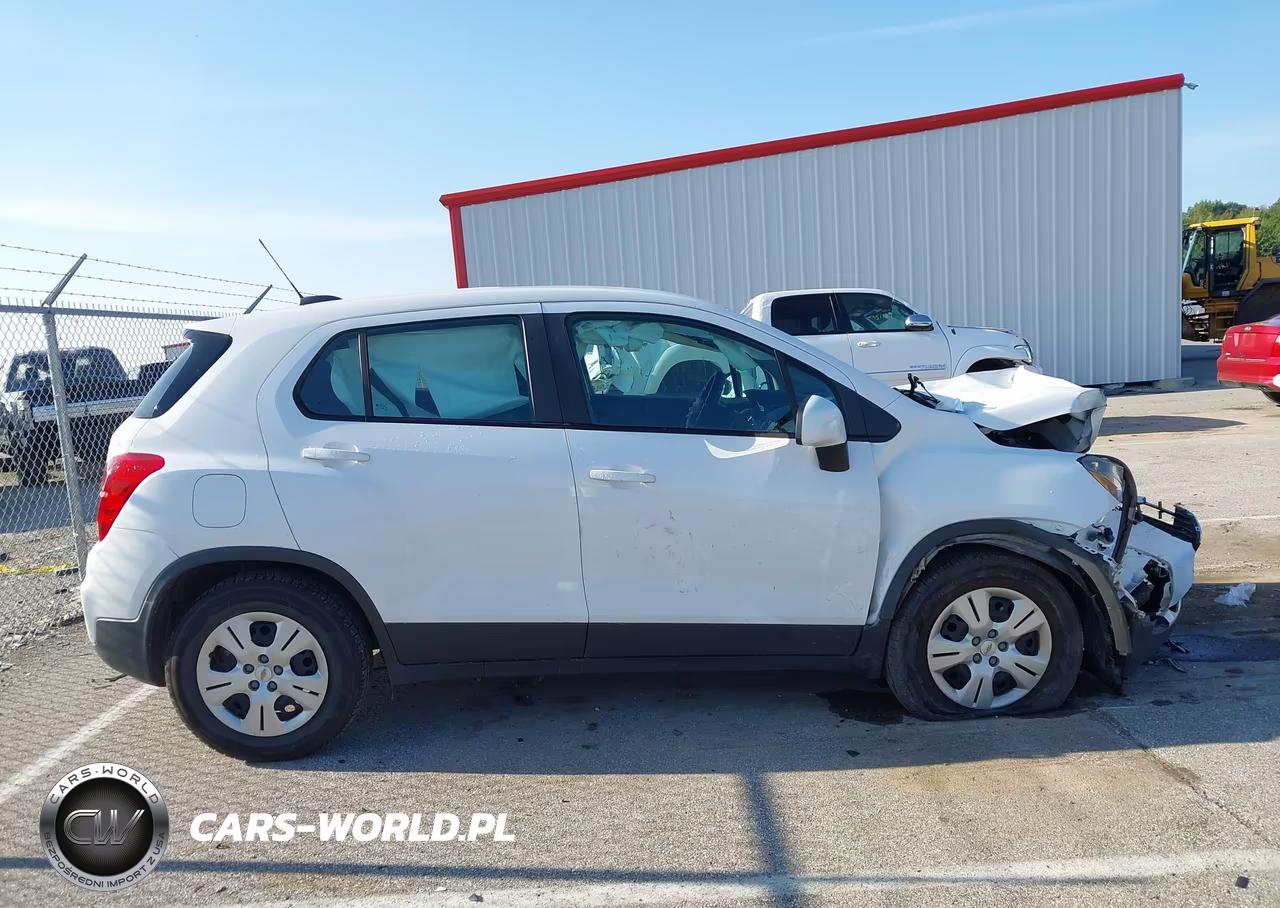 2017 Chevrolet Trax Ls VIN:3GNCJKSB3HL279678 - 13