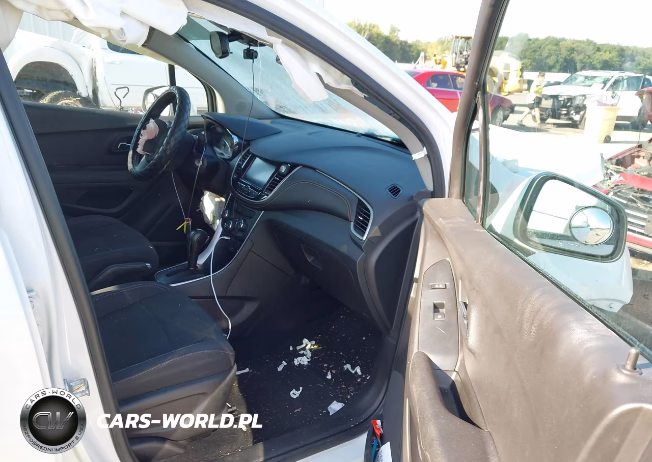 2017 Chevrolet Trax Ls VIN:3GNCJKSB3HL279678 - 5