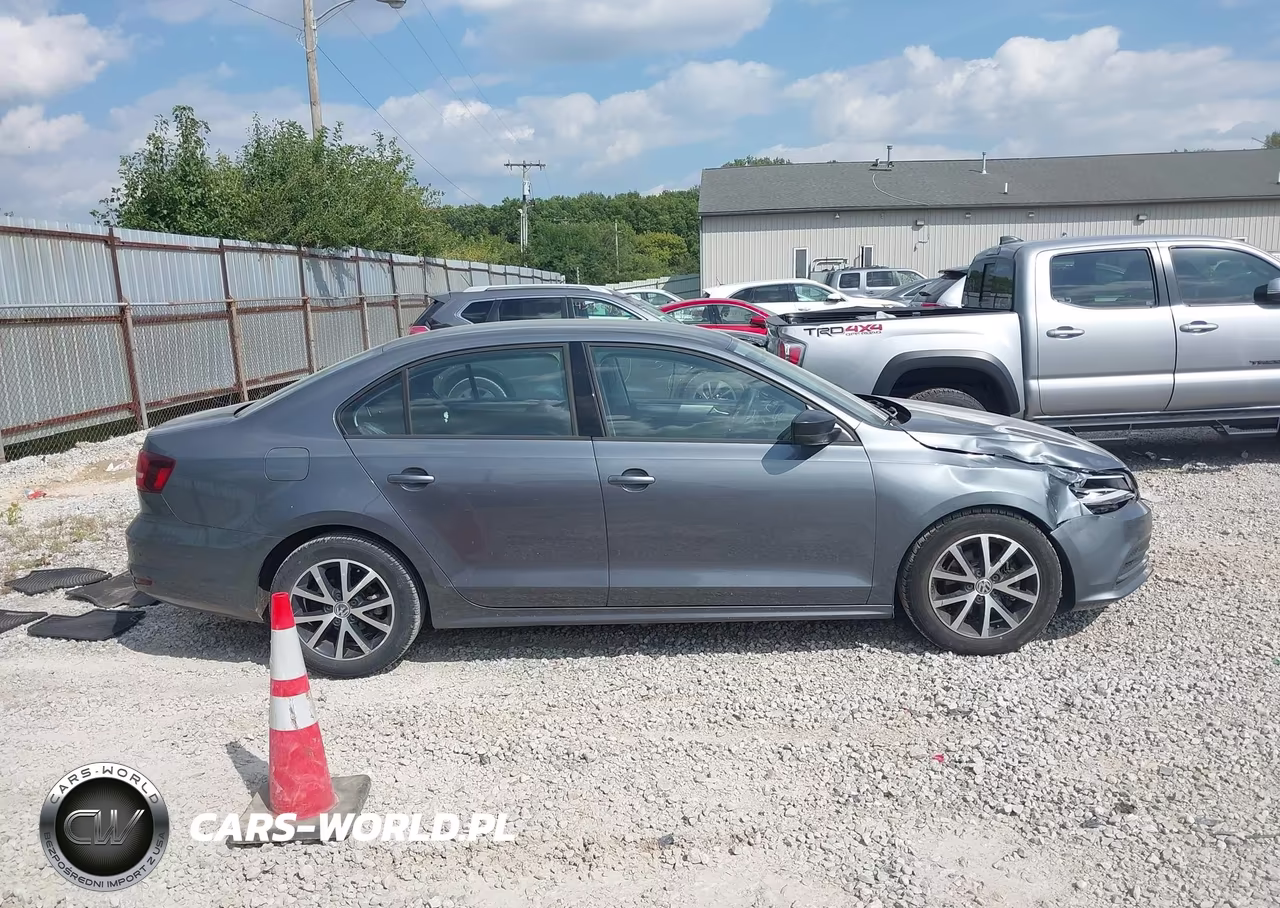2016 Volkswagen Jetta 1.4T Se VIN:3VWD67AJ1GM266700 - 13