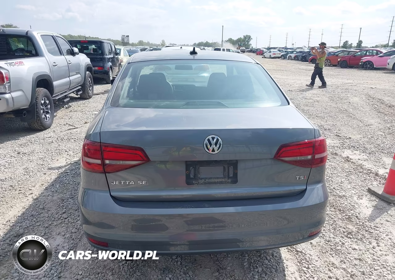 2016 Volkswagen Jetta 1.4T Se VIN:3VWD67AJ1GM266700 - 16