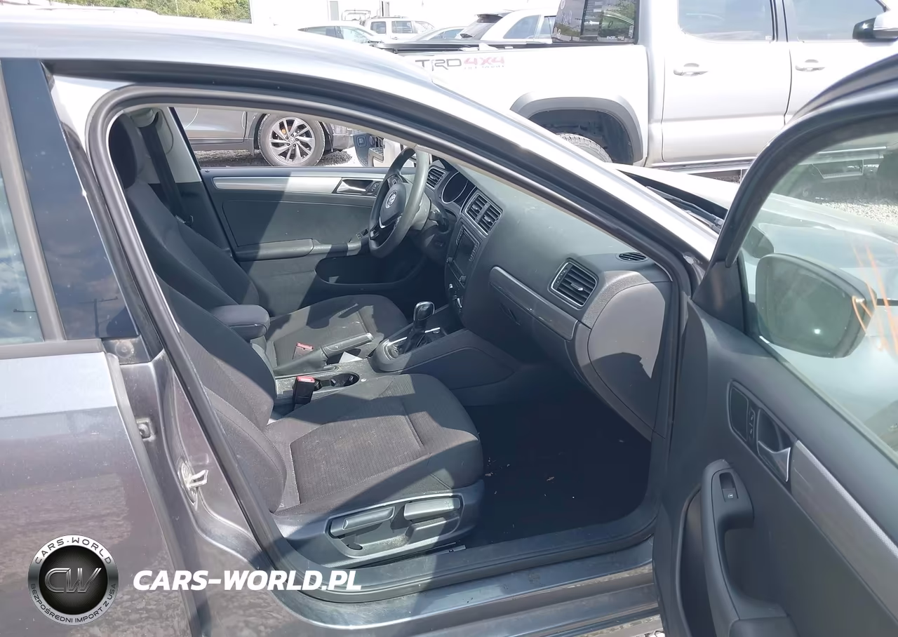 2016 Volkswagen Jetta 1.4T Se VIN:3VWD67AJ1GM266700 - 5