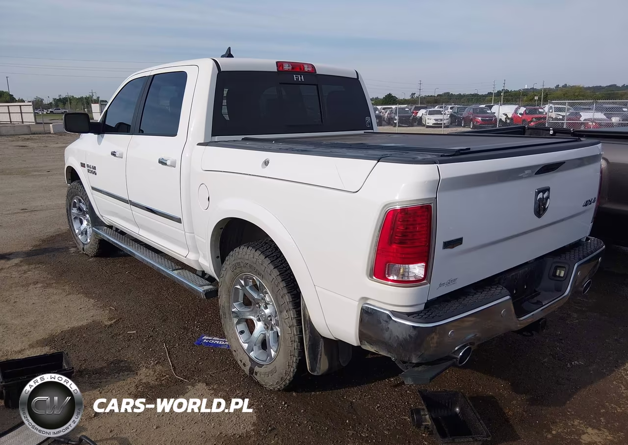 2017 Ram 1500 Laramie 4X4 5'7 Box VIN:1C6RR7NT4HS756186 - 3