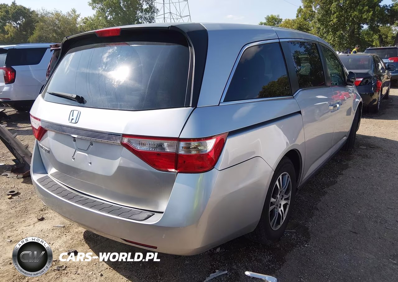 2011 Honda Odyssey Ex-L VIN:5FNRL5H62BB028360 - 4