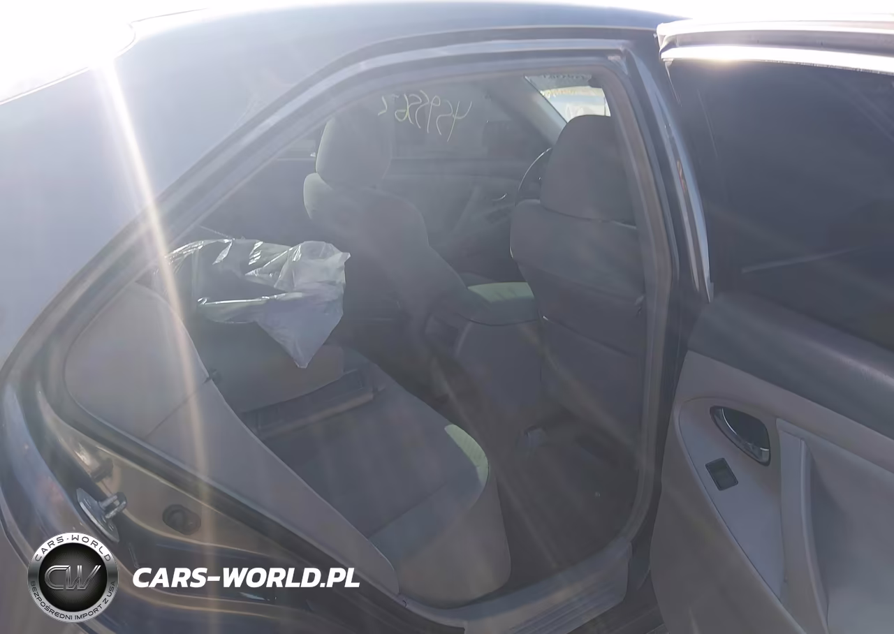 2009 Toyota Camry Le VIN:4T4BE46K79R127958 - 8