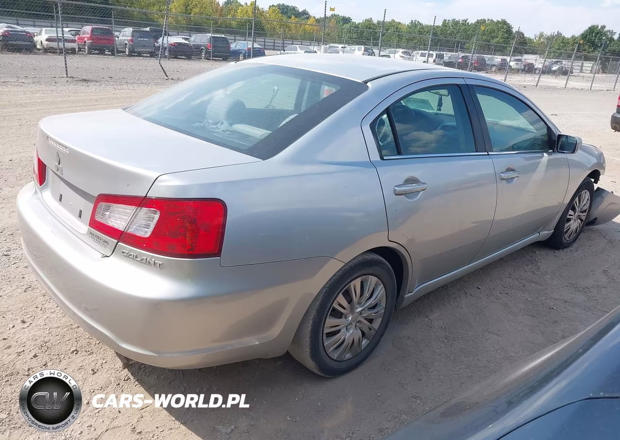2011 Mitsubishi Galant Es-Se VIN:4A32B3FF0BE013625 - 4