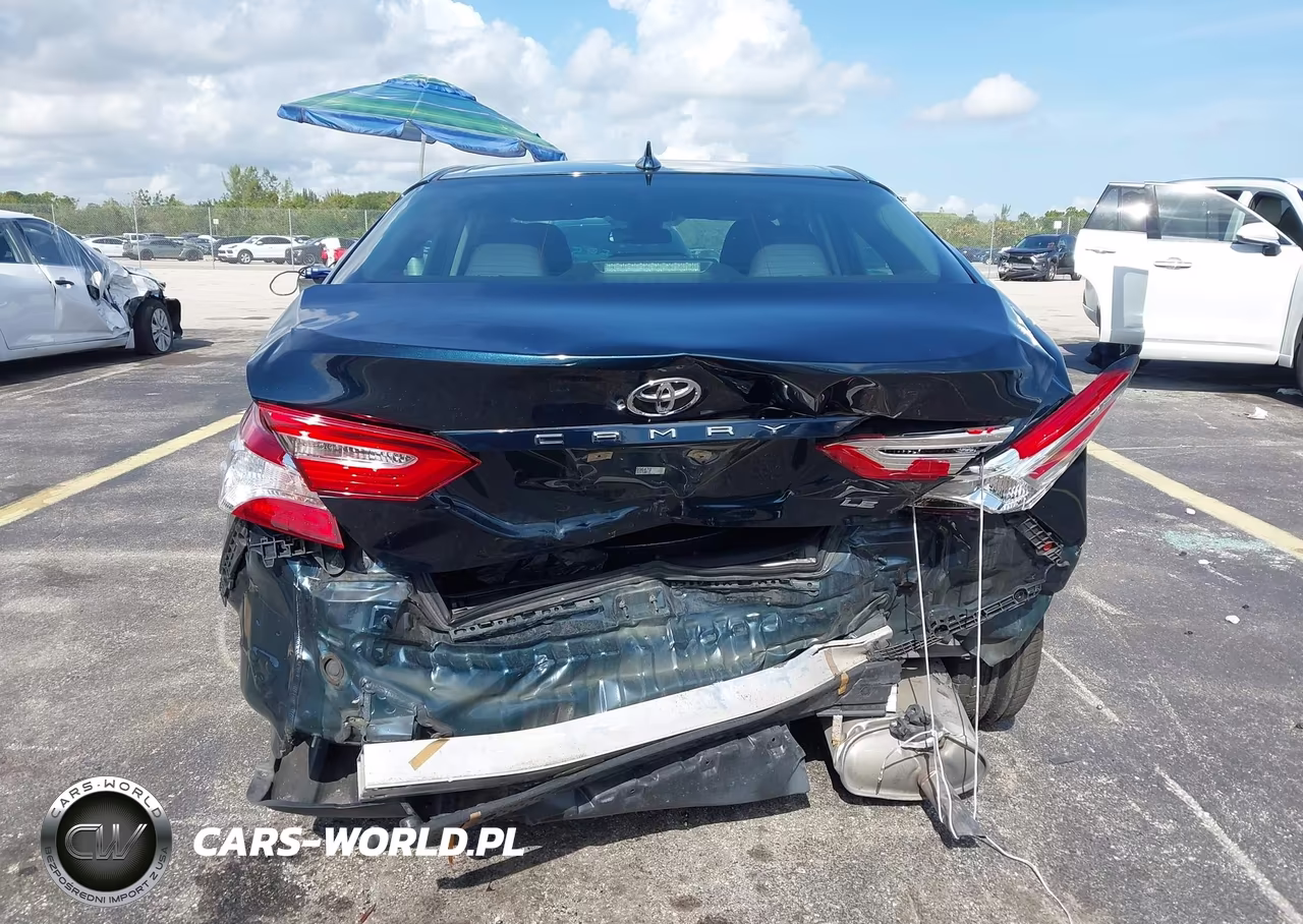 2020 Toyota Camry Le VIN:4T1C11AKXLU996478 - 15
