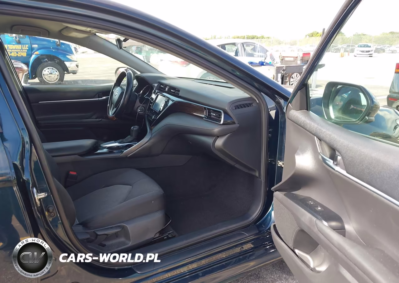 2020 Toyota Camry Le VIN:4T1C11AKXLU996478 - 5