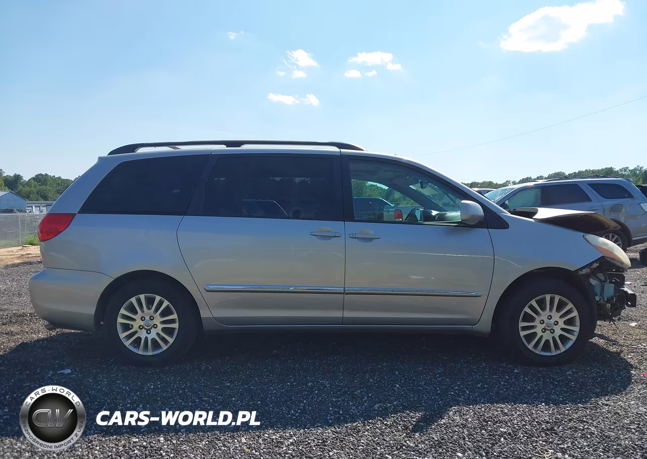 2010 Toyota Sienna Limited VIN:5TDYK4CC8AS330283 - 13