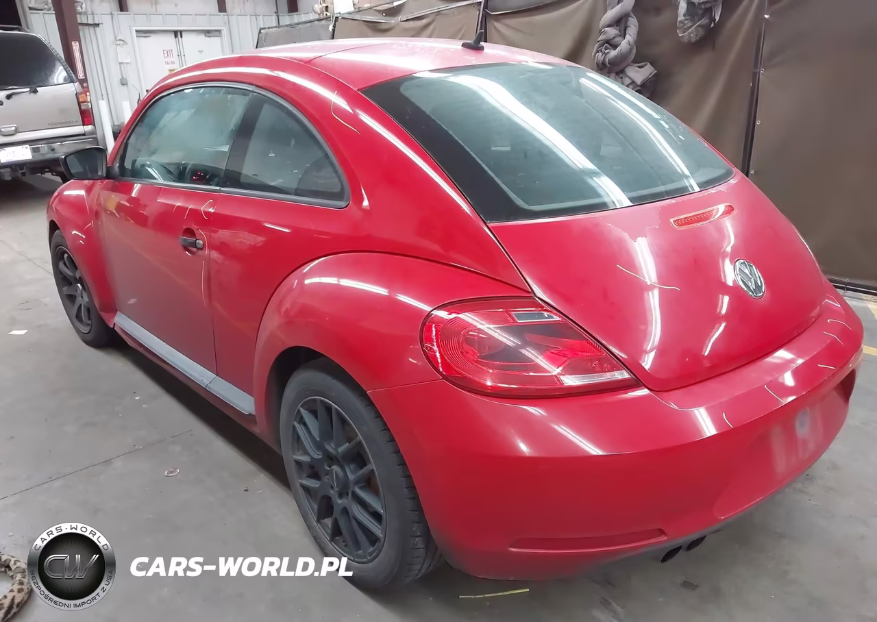 2012 Volkswagen Beetle Entry VIN:3VWFP7AT9CM616141 - 3