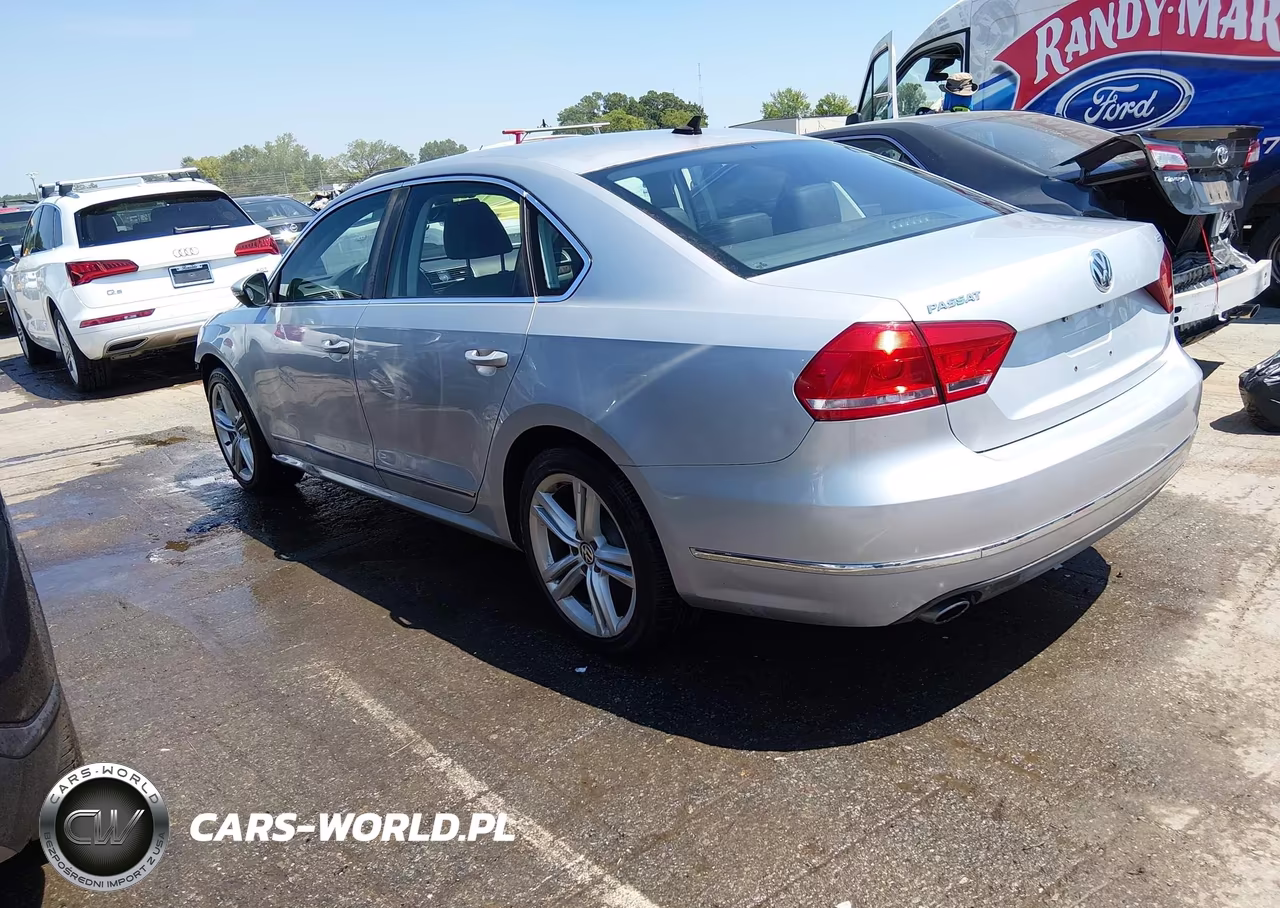 2012 Volkswagen Passat 3.6L V6 Sel Premium VIN:1VWCM7A31CC025735 - 3