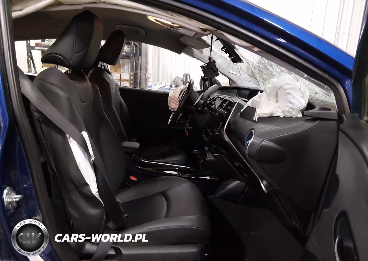 2016 Toyota Prius VIN:JTDKARFU6G3508440 - 5