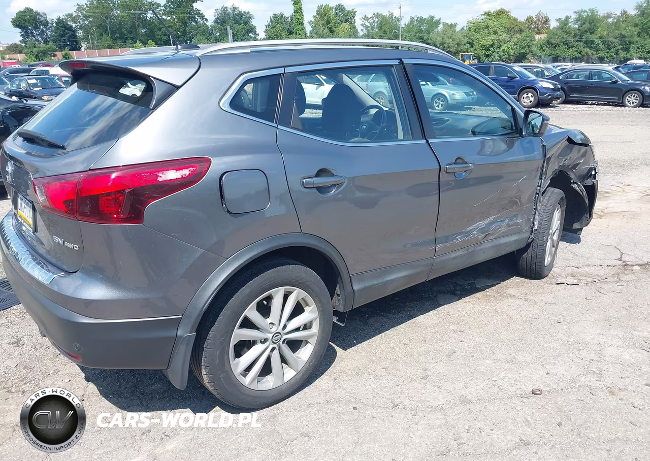 2019 Nissan Rogue Sport Sv VIN:JN1BJ1CR1KW627508 - 4
