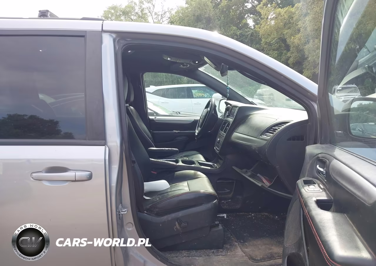 2019 Dodge Grand Caravan Gt VIN:2C4RDGEG2KR606788 - 5