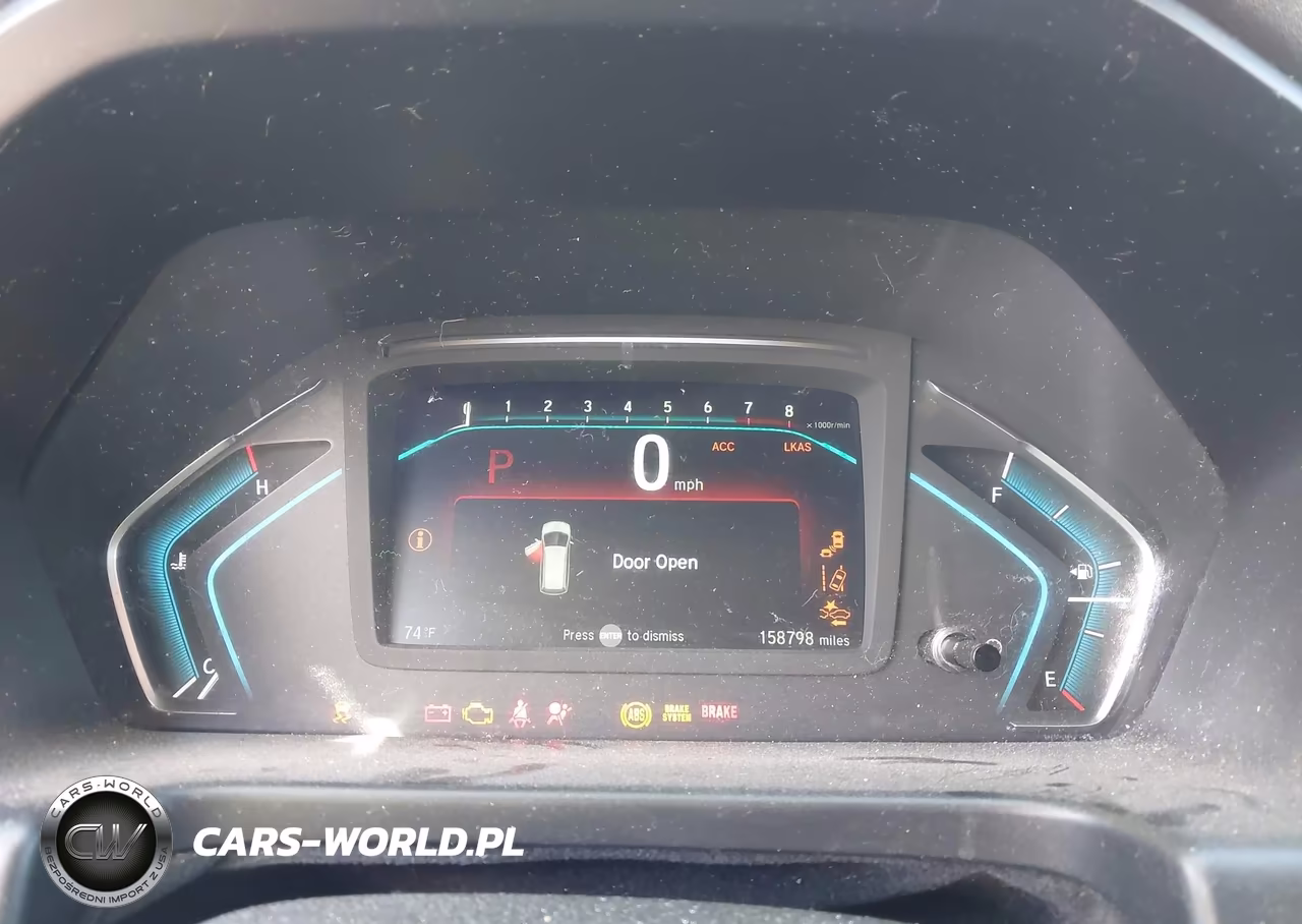2018 Honda Odyssey Touring VIN:5FNRL6H86JB009056 - 7