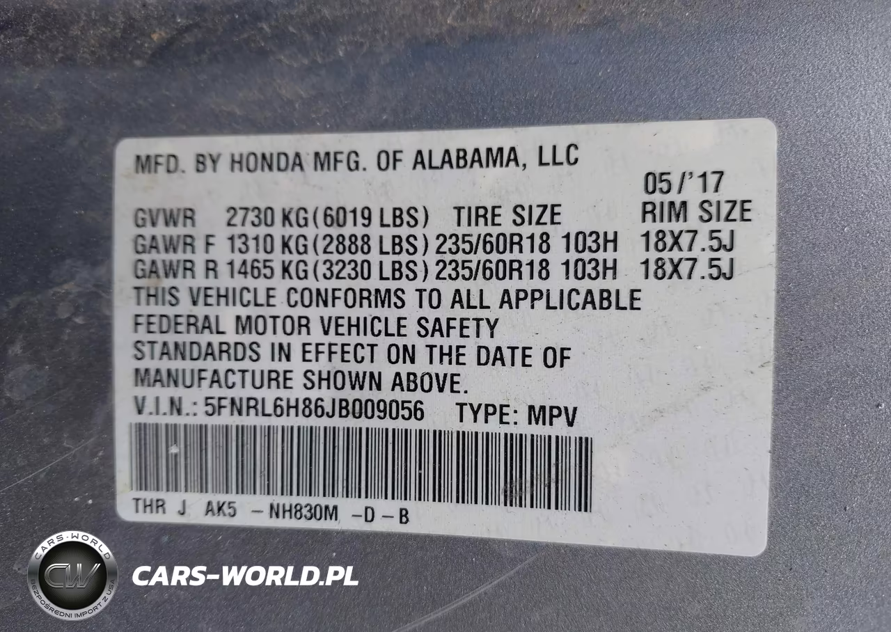 2018 Honda Odyssey Touring VIN:5FNRL6H86JB009056 - 9