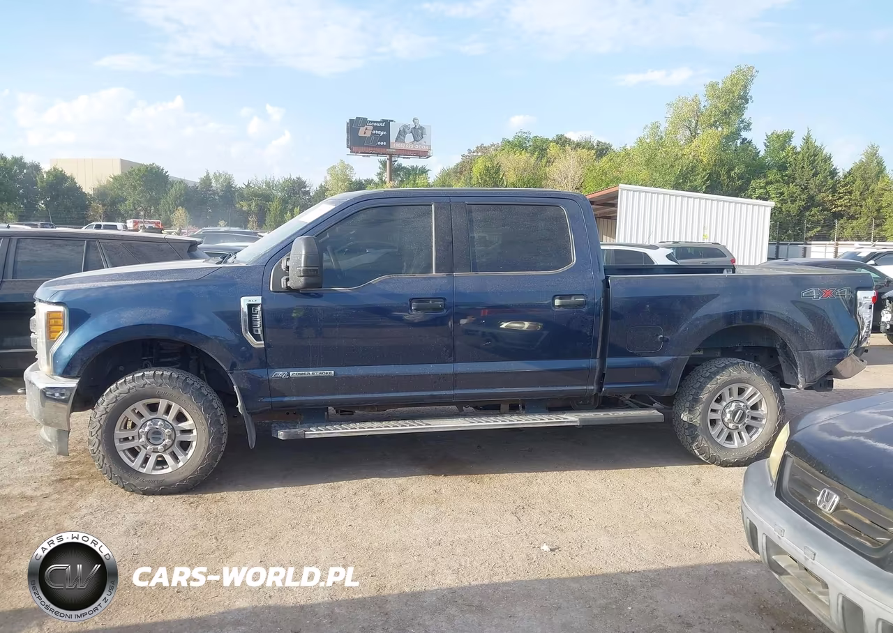 2017 Ford F-250 Xlt VIN:1FT7W2BTXHEE98156 - 14