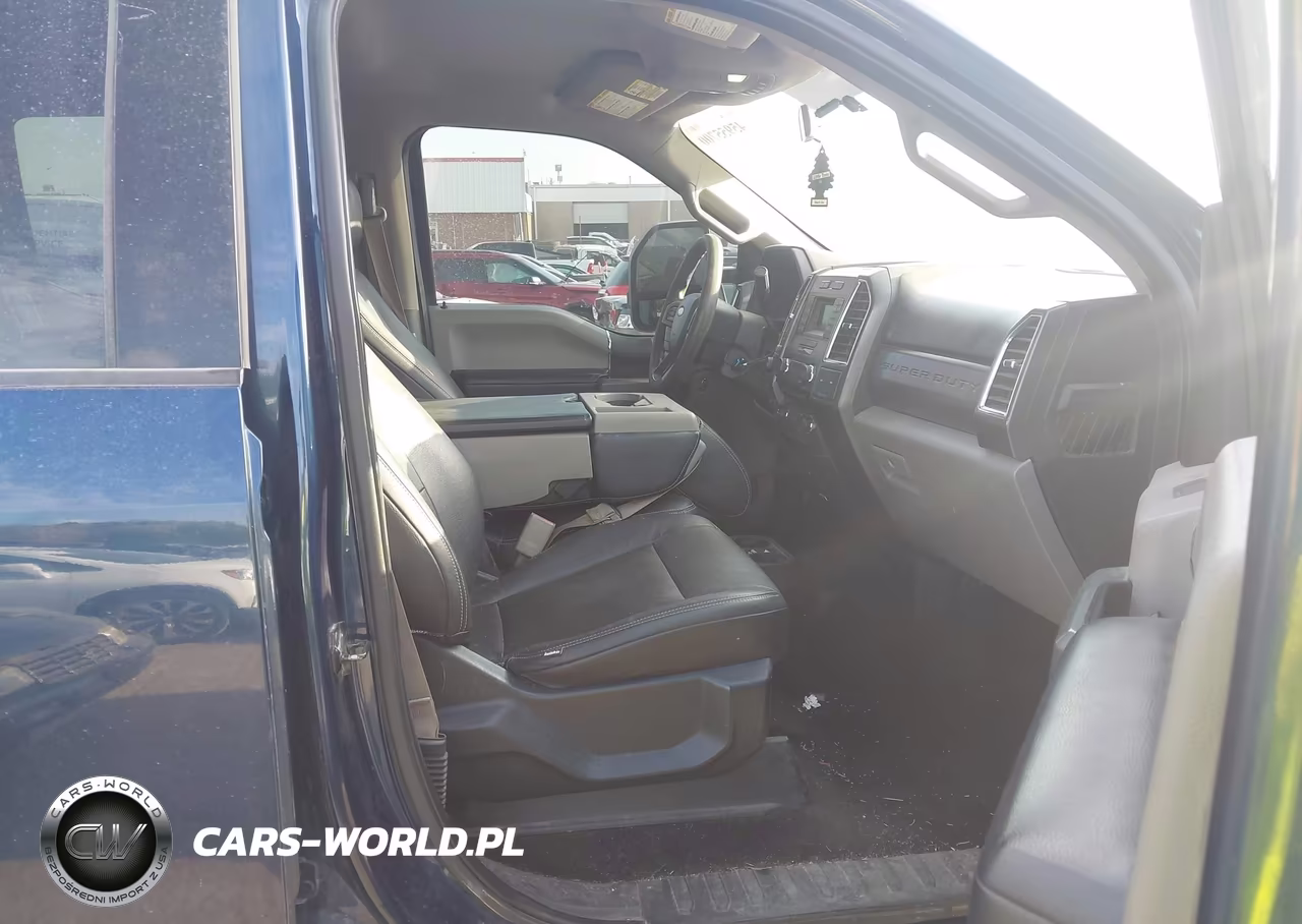 2017 Ford F-250 Xlt VIN:1FT7W2BTXHEE98156 - 5