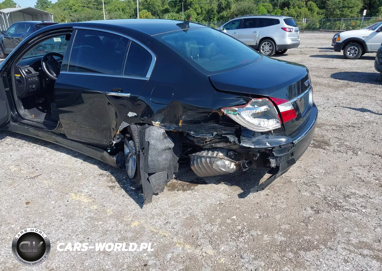 2013 Hyundai Genesis 3.8 VIN:KMHGC4DD6DU251996 - 6