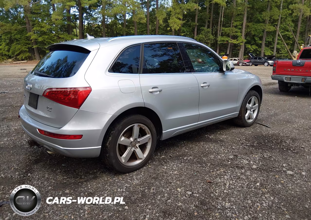 2012 Audi Q5 2.0T Premium VIN:WA1LFBFP0CA007373 - 4