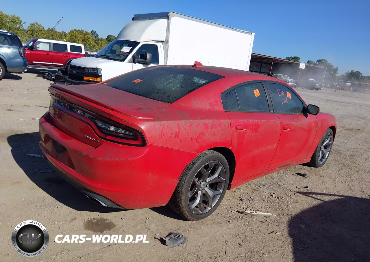 2015 Dodge Charger Sxt VIN:2C3CDXHG9FH832327 - 4