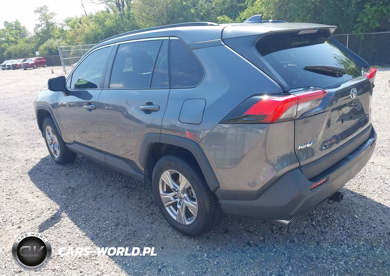2024 Toyota Rav4 Xle VIN:2T3P1RFV2RC473783 - 3