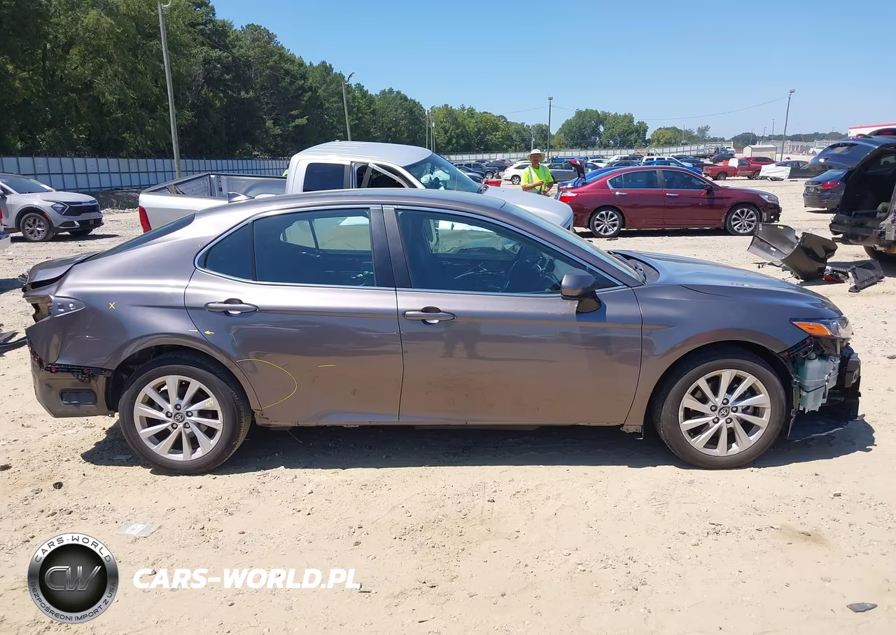 2023 Toyota Camry Le VIN:4T1C11AK1PU837435 - 14
