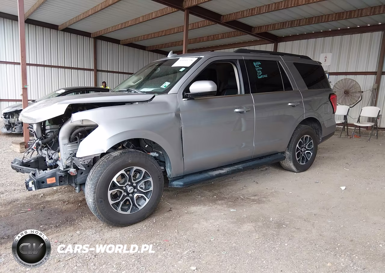 2024 Ford Expedition Xlt VIN:1FMJU1J86REA37021 - 2