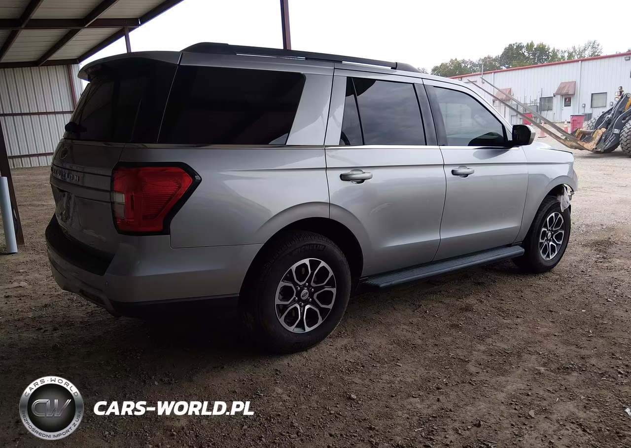 2024 Ford Expedition Xlt VIN:1FMJU1J86REA37021 - 4