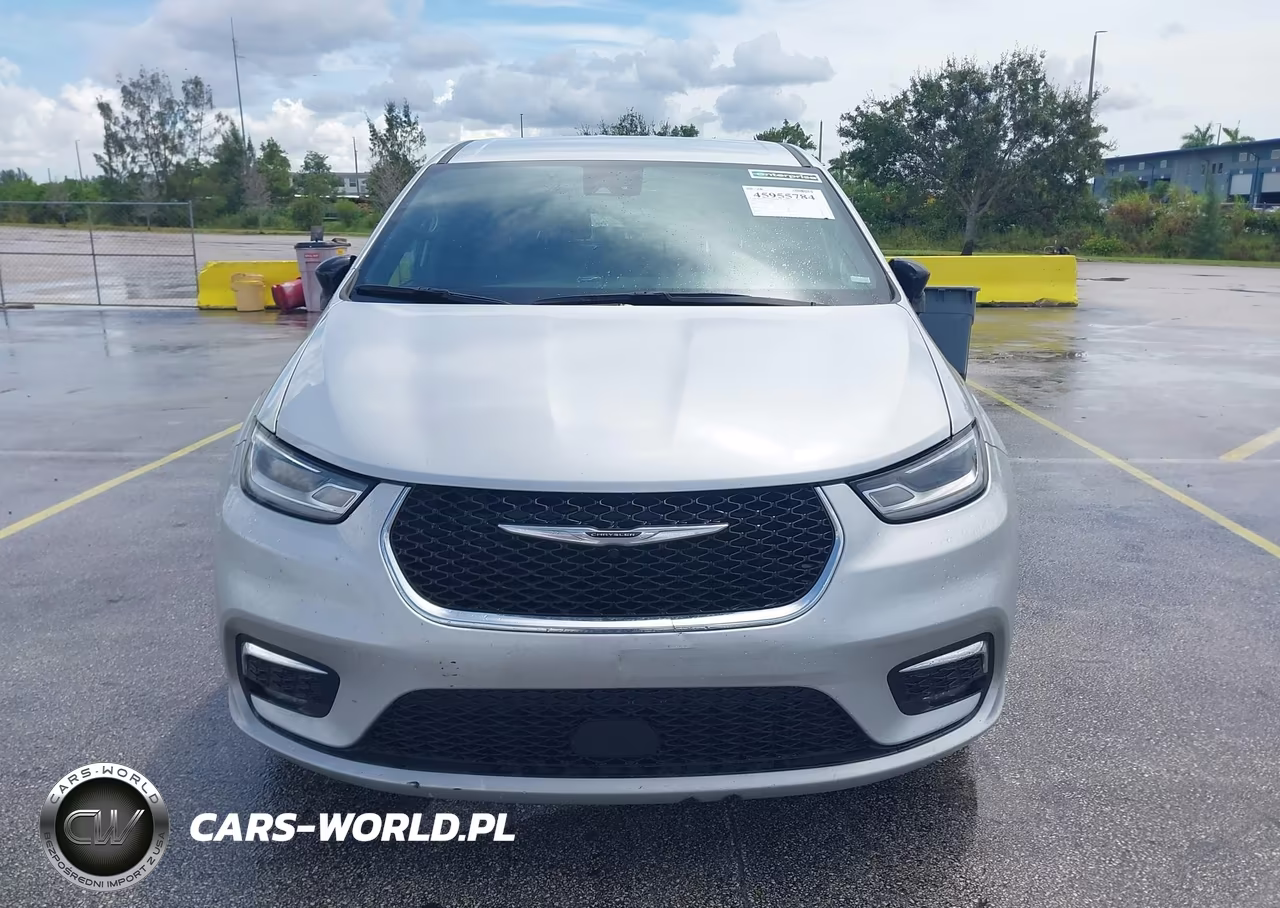 2026 Chrysler Pacifica Select VIN:2C4RC1BG0TR176099 - 12