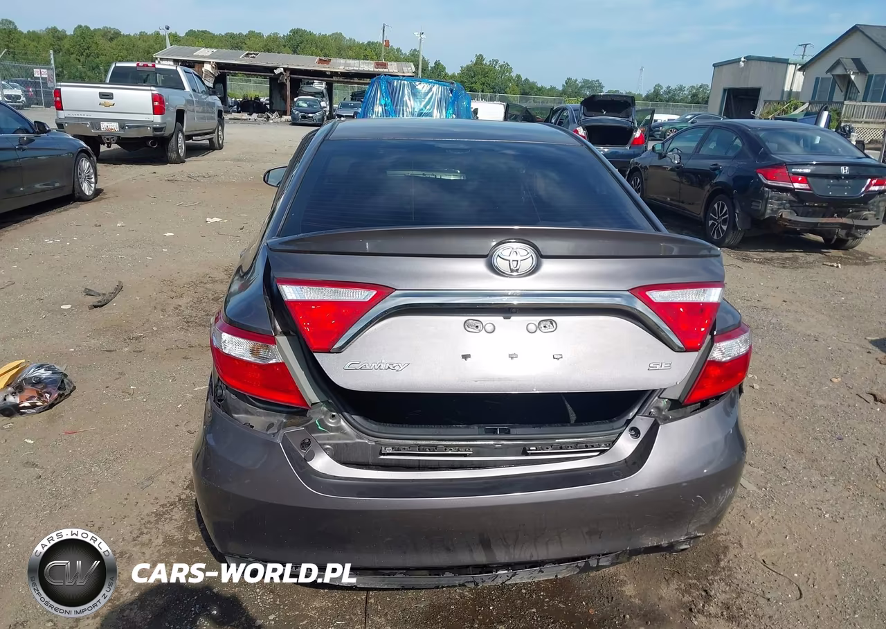 2017 Toyota Camry Se VIN:4T1BF1FK6HU388499 - 16