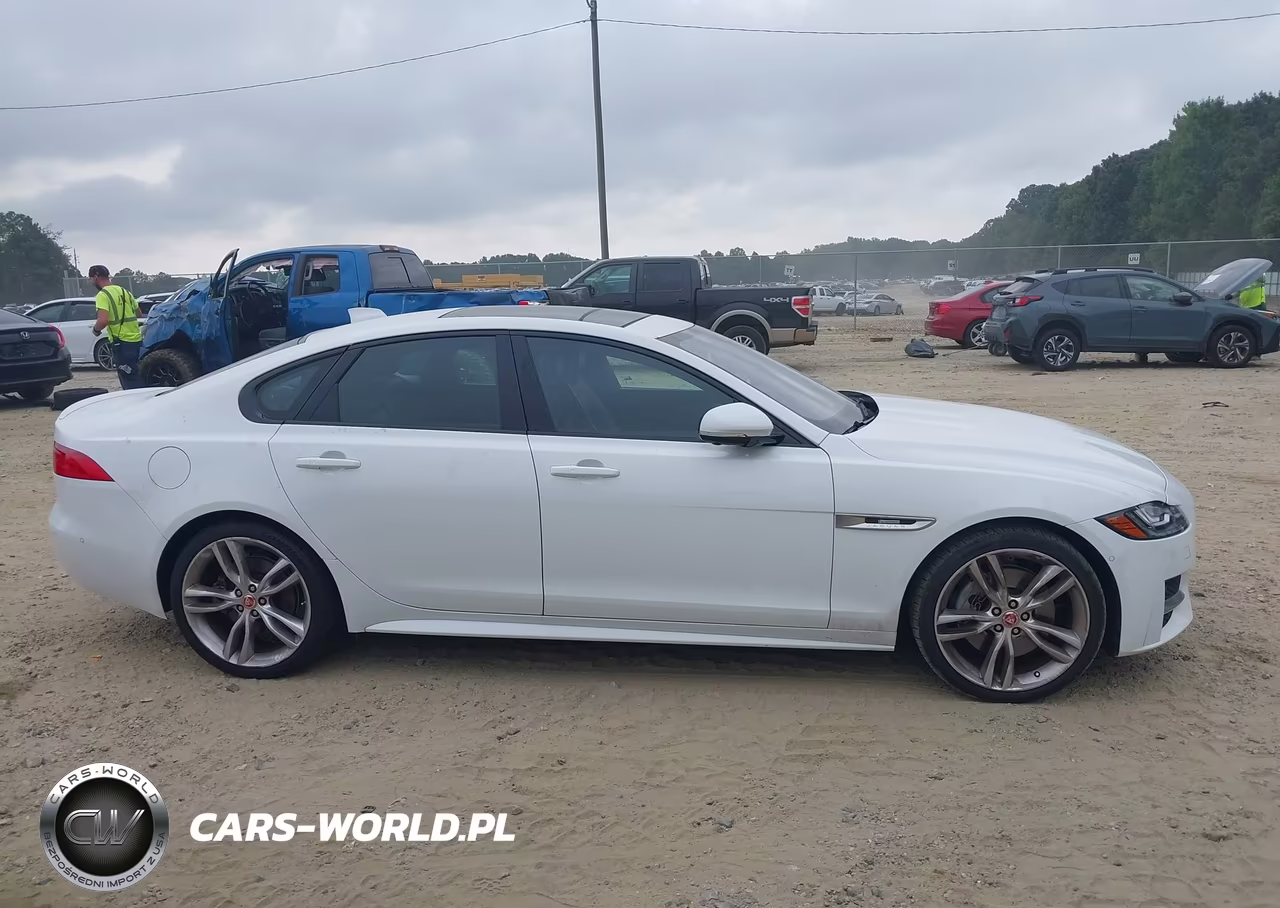 2017 Jaguar Xf 35T R-Sport VIN:SAJBF4BV9HCY27112 - 13