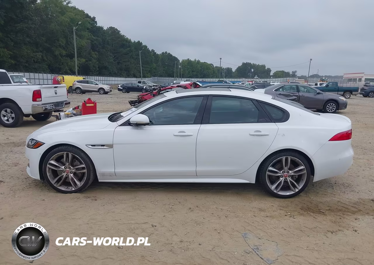 2017 Jaguar Xf 35T R-Sport VIN:SAJBF4BV9HCY27112 - 14