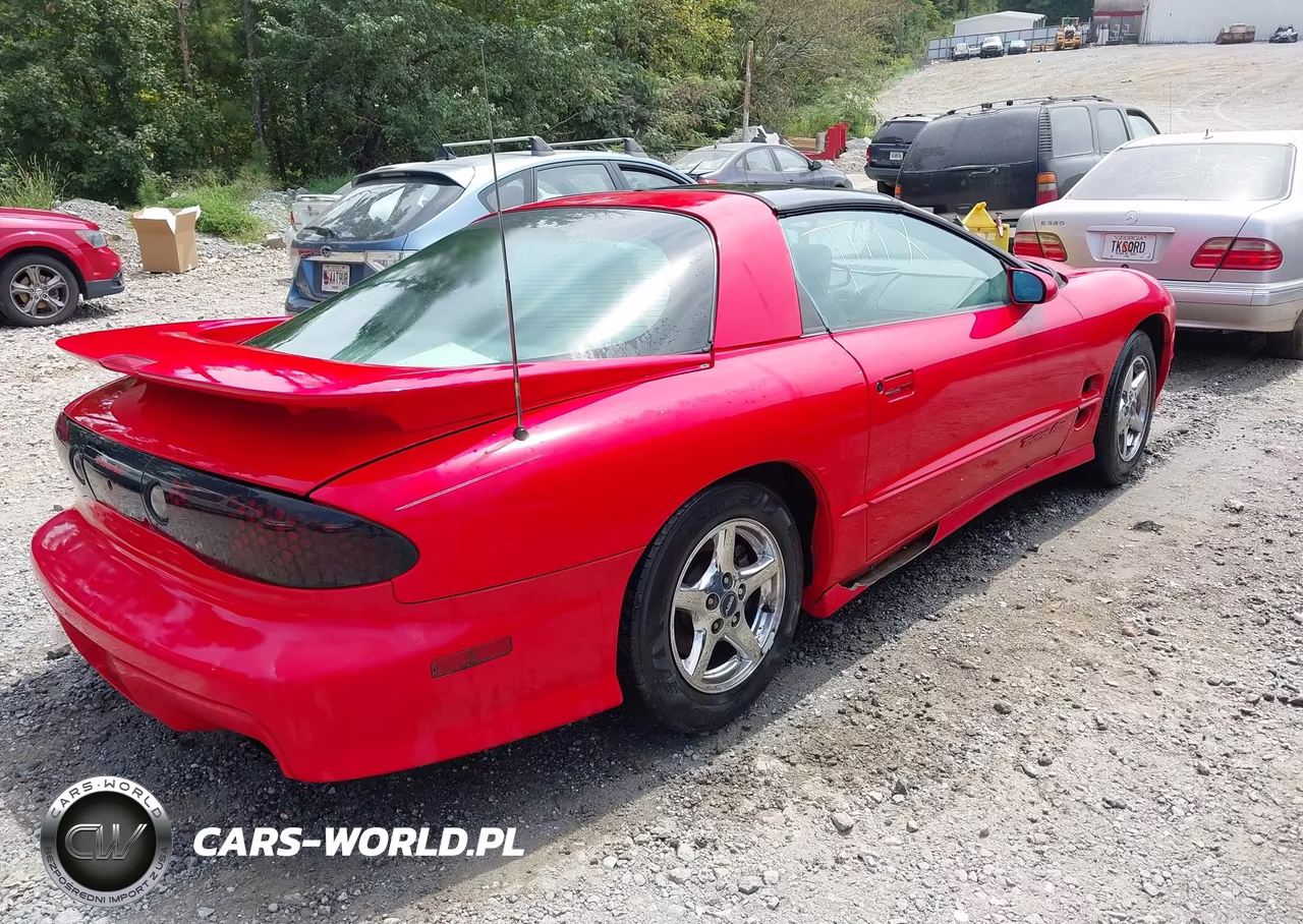 1998 Pontiac Firebird Trans Am VIN:2G2FV22G3W2229821 - 4