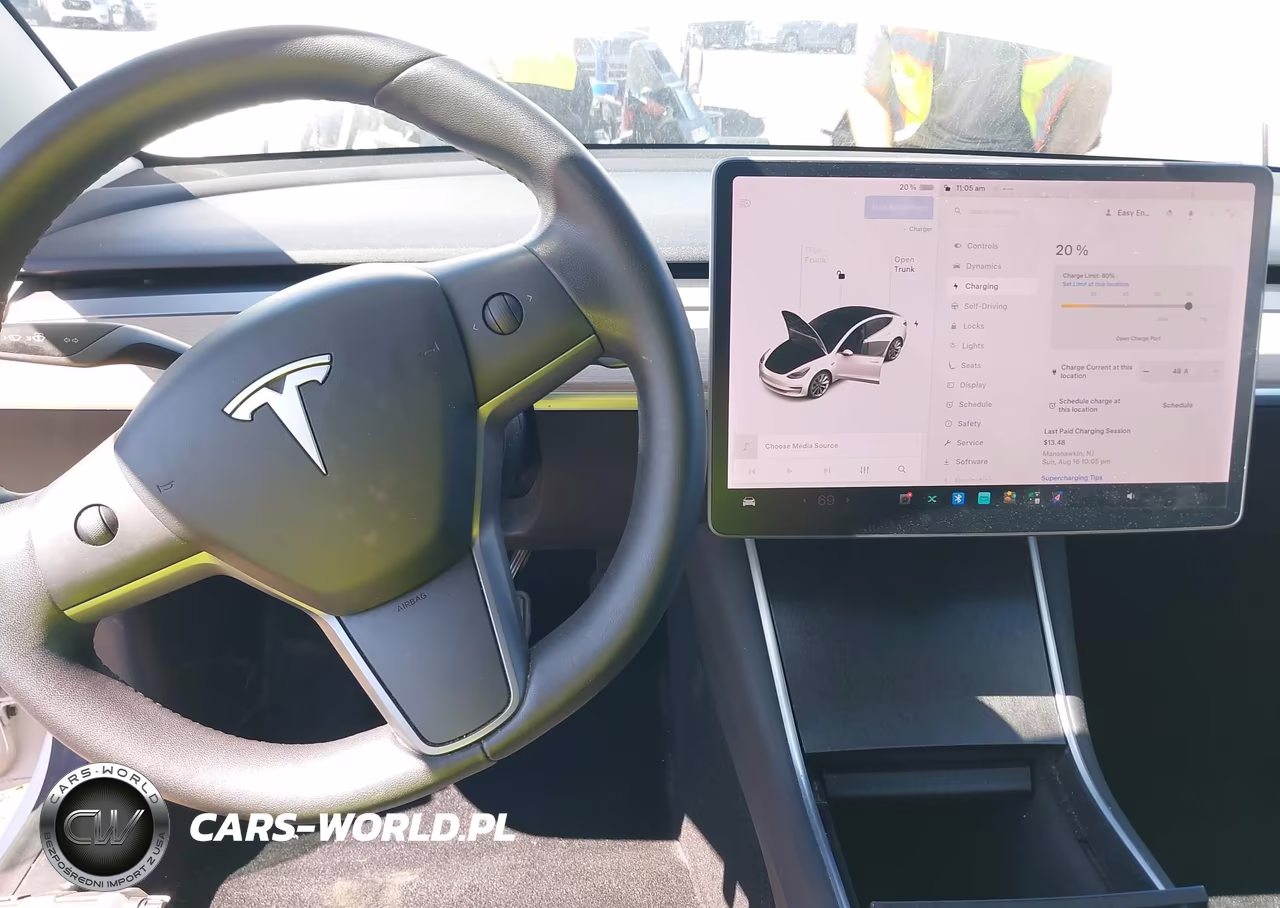 2020 Tesla Model 3 Performance Dual Motor All-Wheel Drive VIN:5YJ3E1EC1LF587080 - 18