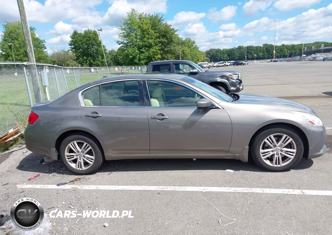 2013 Infiniti G37X VIN:JN1CV6AR8DM350623 - 13