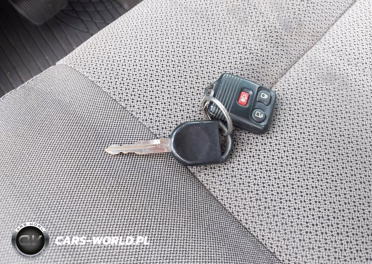 2010 Ford F-150 Xl-Xlt VIN:1FTEW1E83AFC42739 - 11