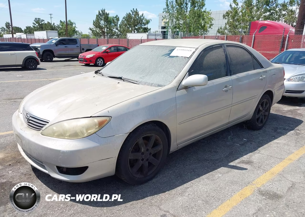 2005 Toyota Camry Le VIN:4T1BE32K35U591754 - 2