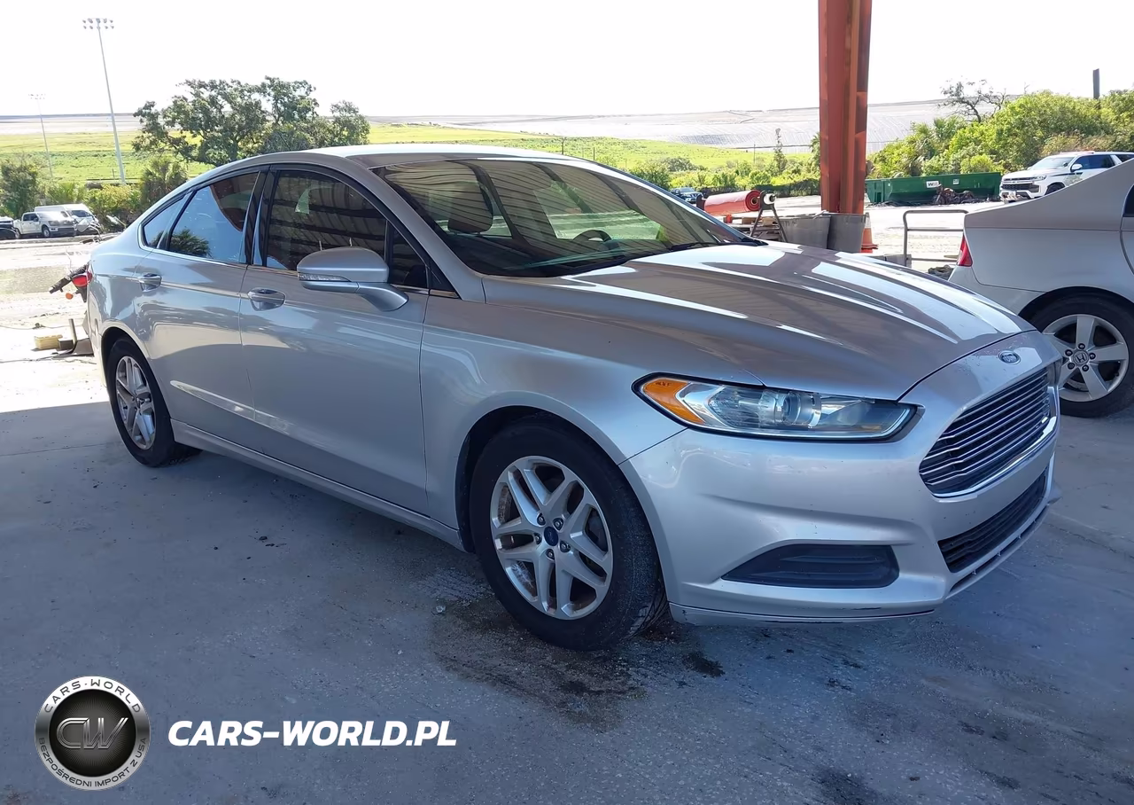 2016 Ford Fusion Se – zdjęcie 1 z 13