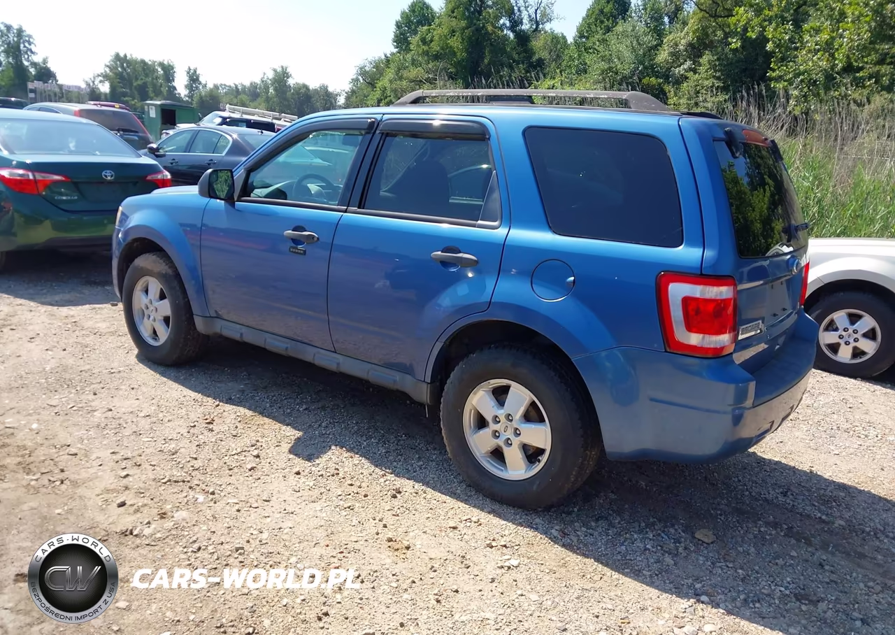 2010 Ford Escape Xlt VIN:1FMCU9D74AKC97112 - 3