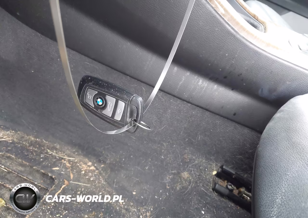 2011 BMW X3 xDrive28I VIN:5UXWX5C54BL704860 - 11