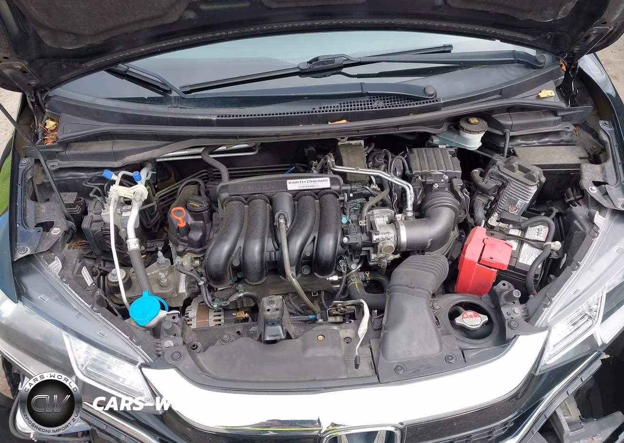 2018 Honda Fit Sport VIN:3HGGK5H63JM710671 - 10