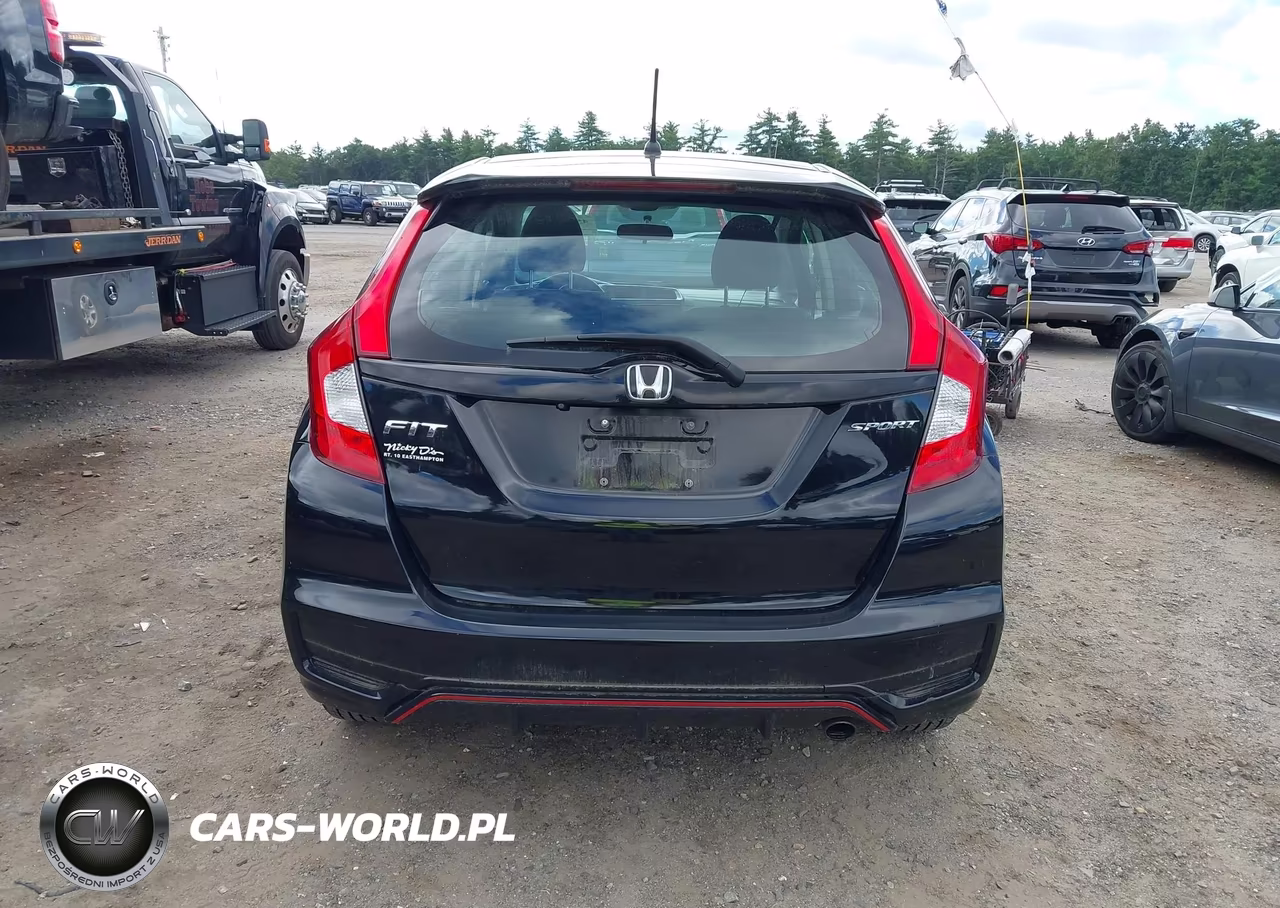 2018 Honda Fit Sport VIN:3HGGK5H63JM710671 - 16