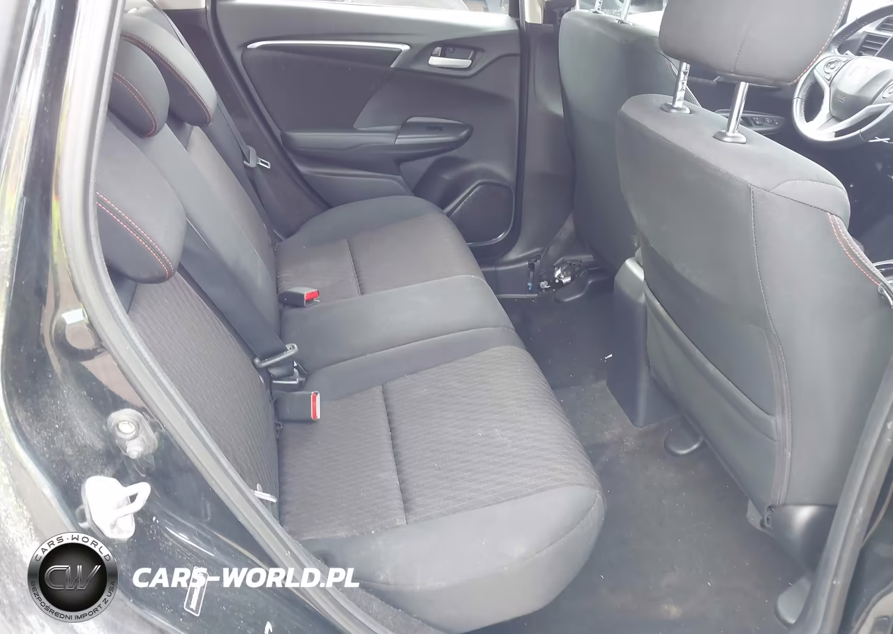 2018 Honda Fit Sport VIN:3HGGK5H63JM710671 - 8