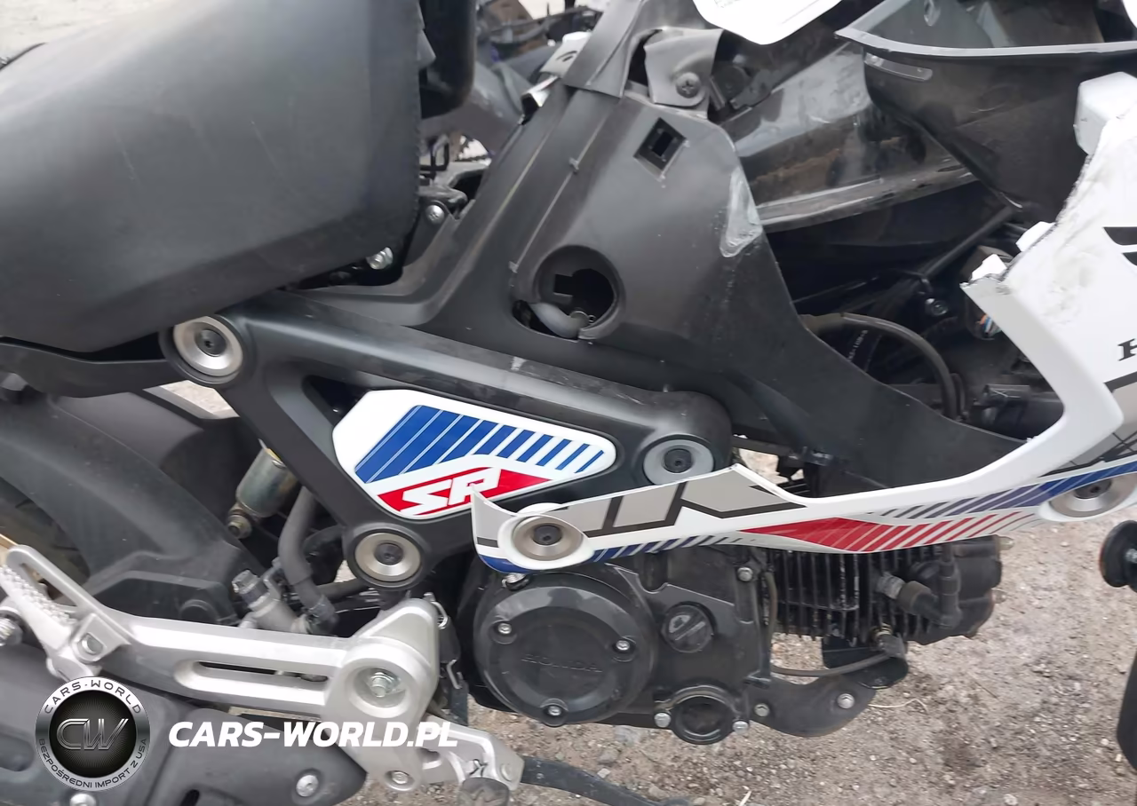 2023 Honda Grom A VIN:MLHJC9250P5101221 - 8