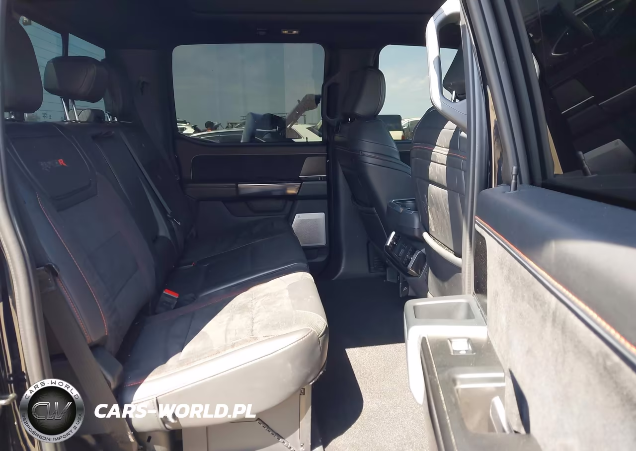 2025 Ford F-150 Raptor VIN:1FTFW1RJ0SFB98153 - 8